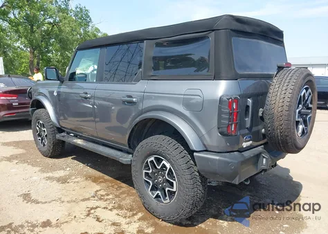 2024 Ford Bronco Outer Banks z USA, uszkodzony, nr VIN 1FMDE8BH5RLA23348